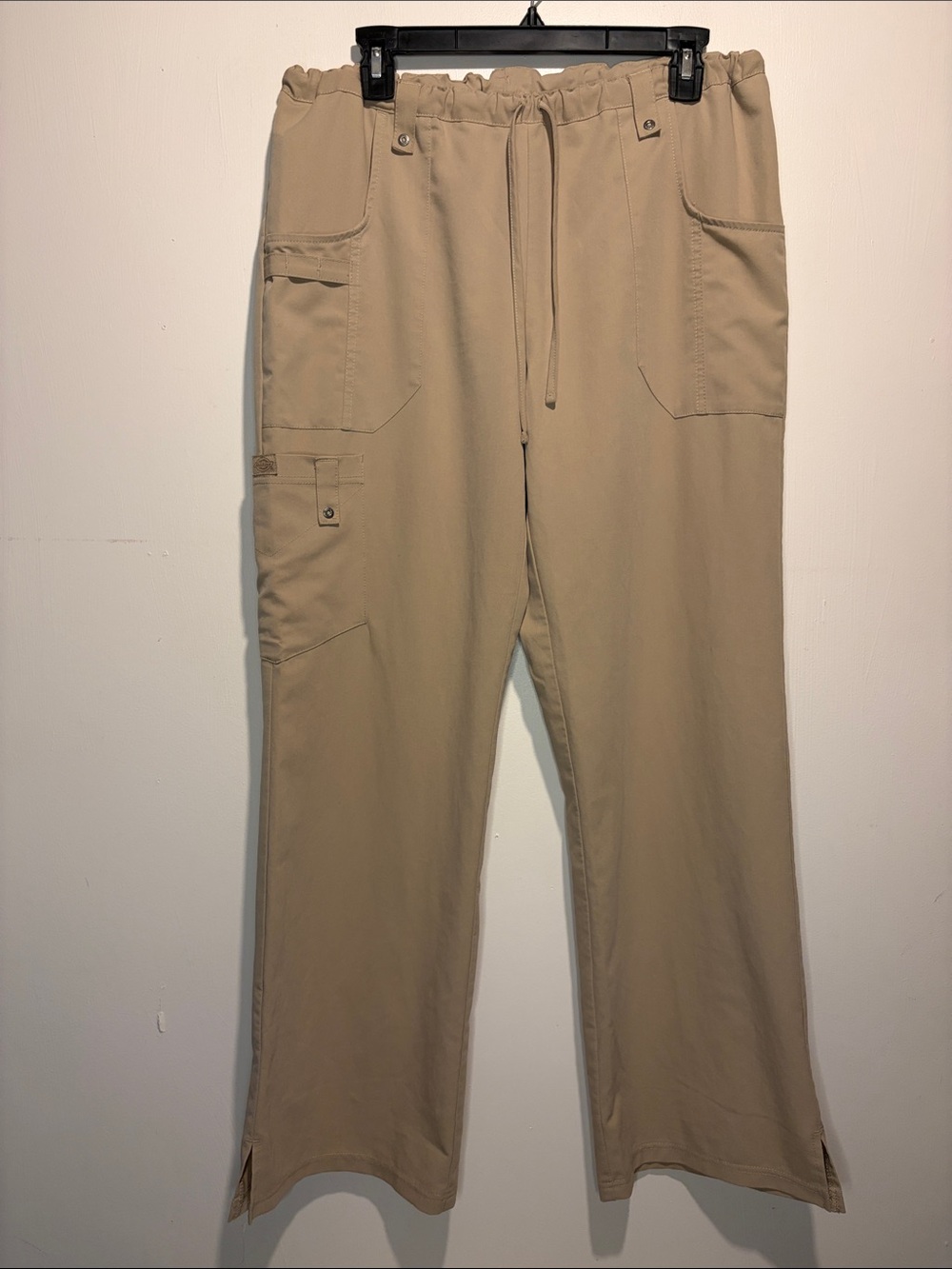 Dickies Medical Beige Tan Wide Leg Pull On Flare Scrub Pants Zip Pocket SZ M